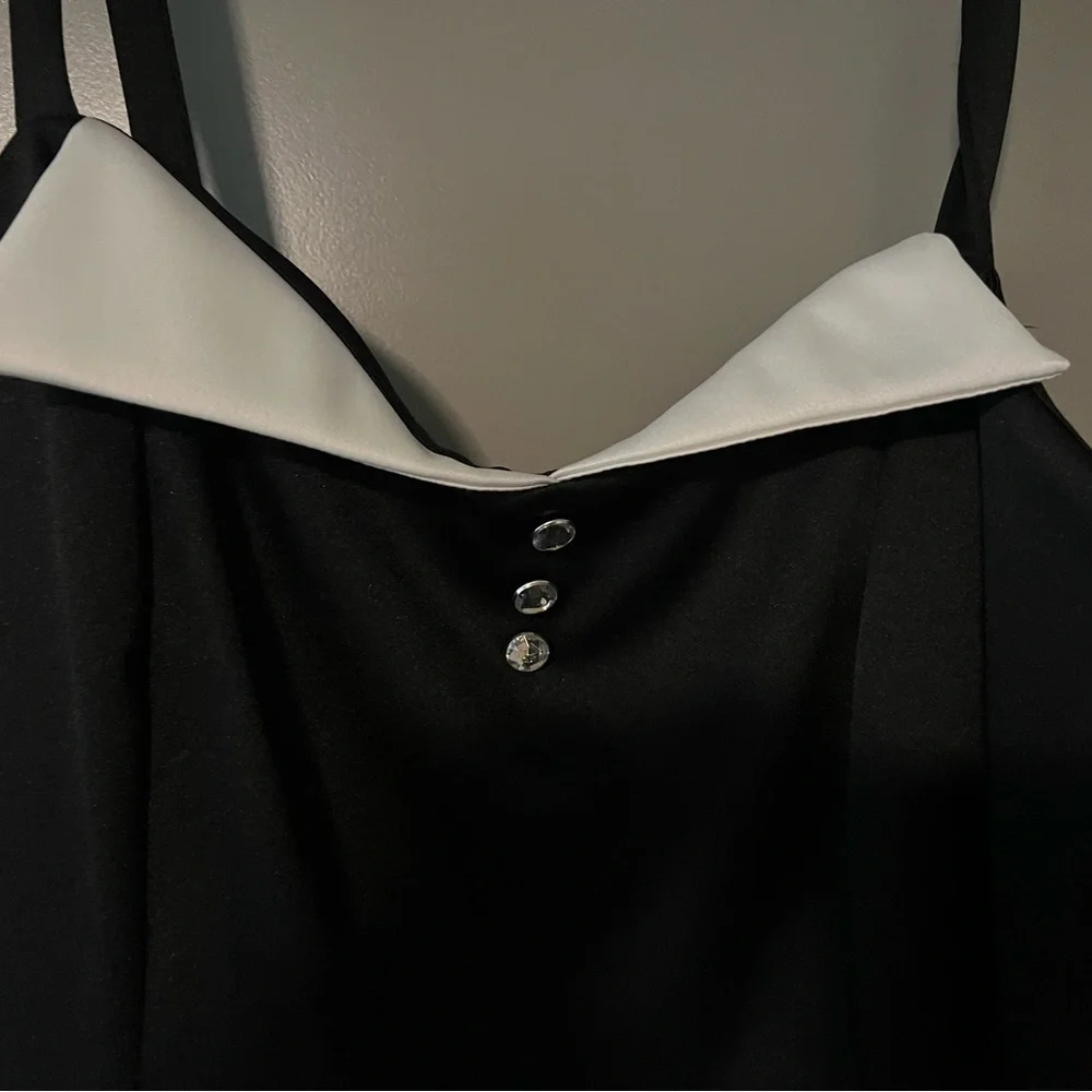 Black torrid dress, size 18.  New. - Picture 6 of 8